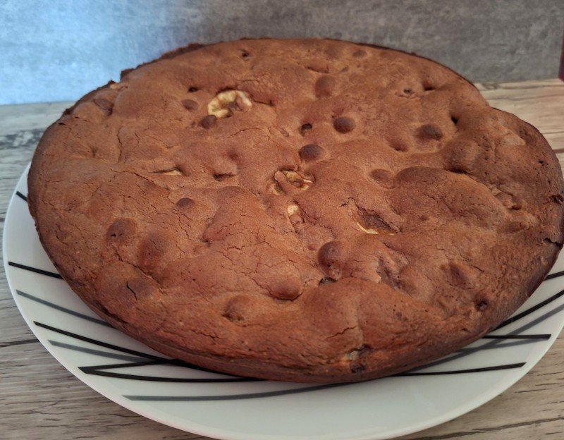 Banana chocolate cake