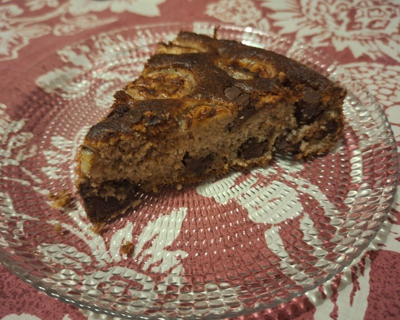 Banana and Chocolate Chips Cake